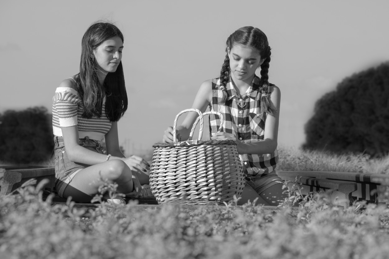 "Hermanas de picnic" de Jos Maria Giallombardo