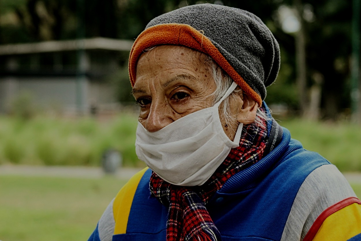 "Anciana de parque Patricios" de Alejandra Puga Gonzalez