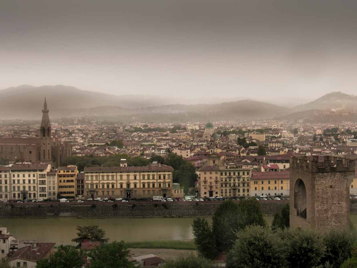 "Llueve en Firenze" de Laura Nardo