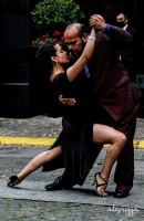 Ambar baila tango