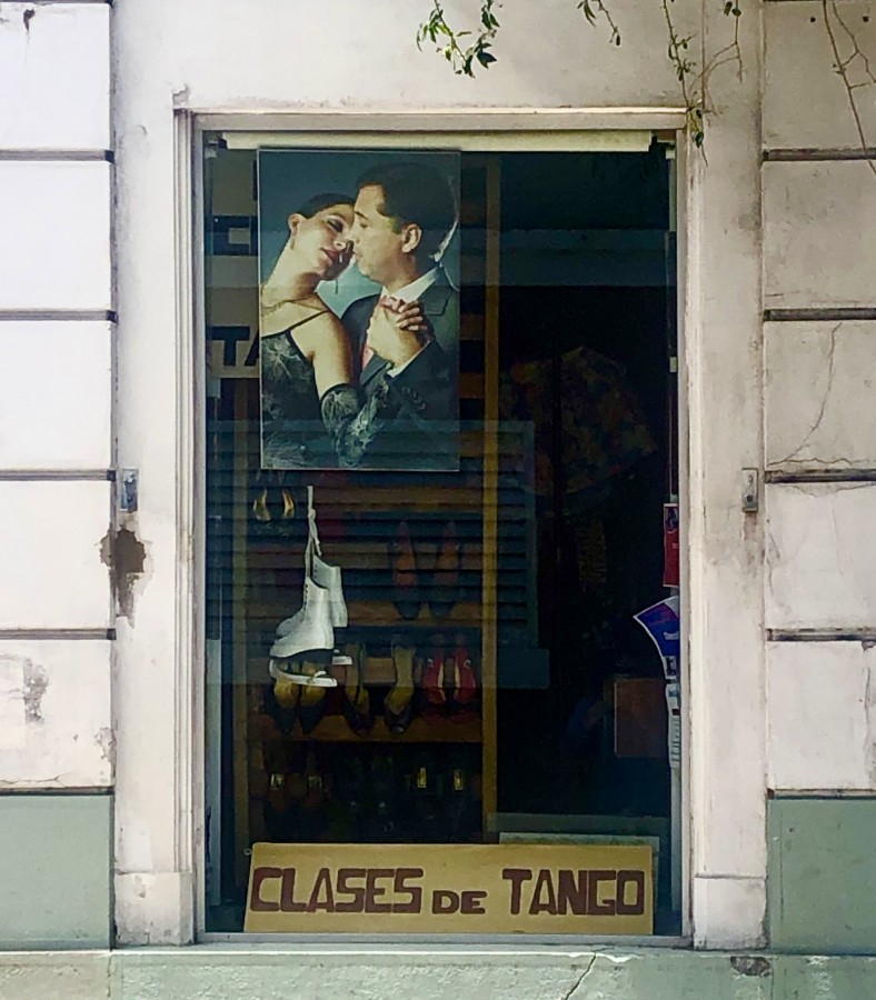 "Clases de Tango" de Laura Szapiro
