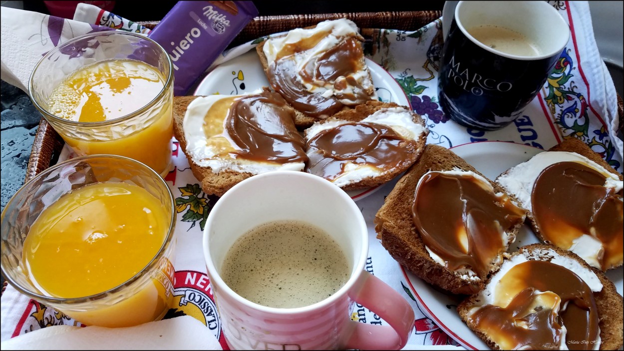 "Un desayuno..." de Mara Ins Hempe
