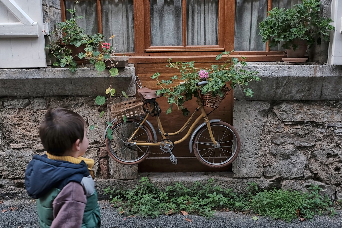 "La calle de las bicicletas" de Roberto Jorge Escudero