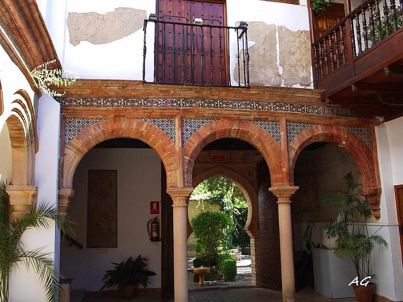 "Antigua casa en Ronda, Mlaga," de Ana Giorno
