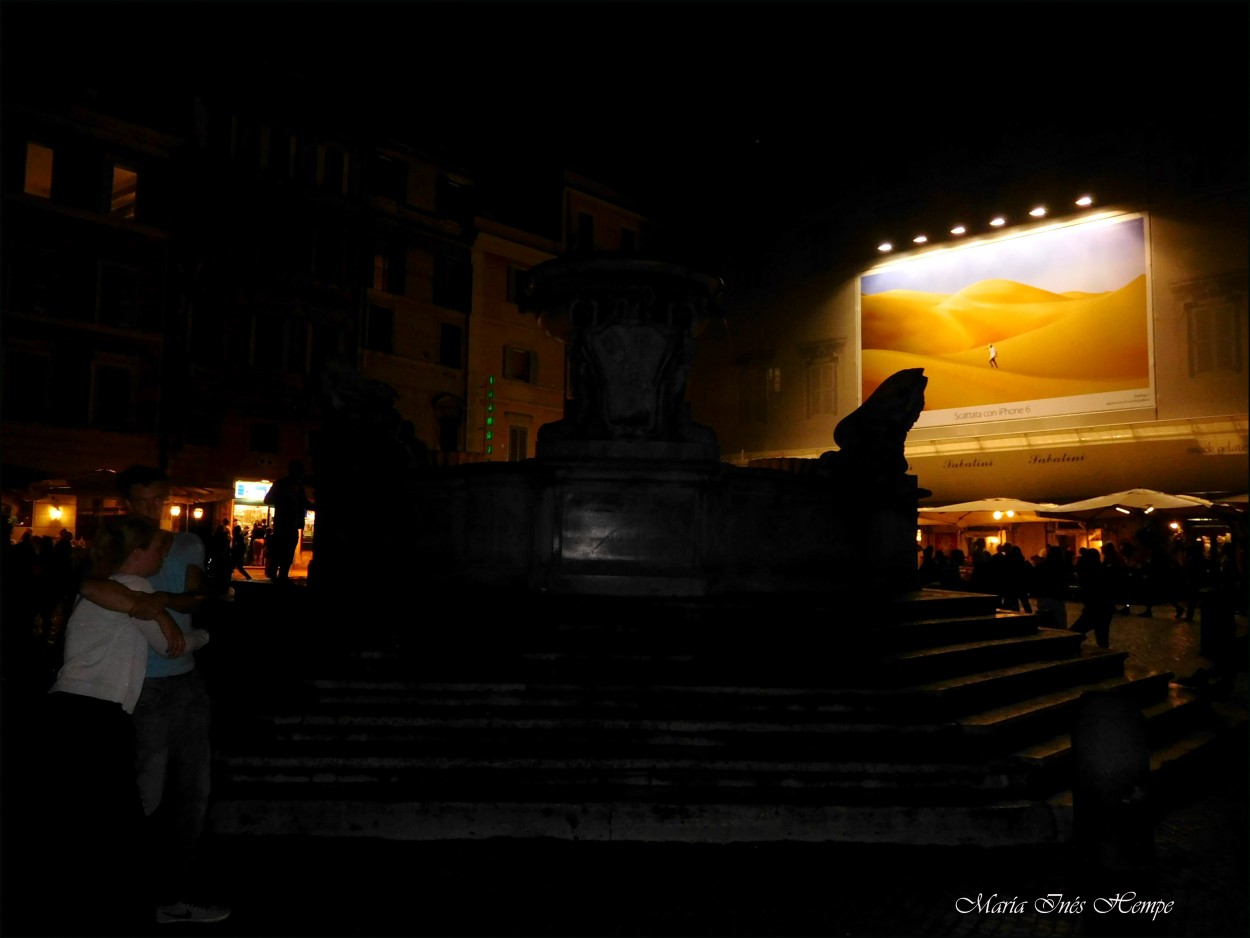 "La Roma Nocturna..." de Mara Ins Hempe