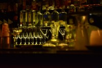 Una noche en un bar