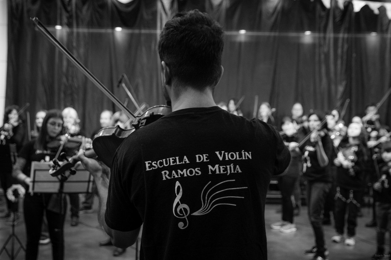 "Concierto de violines" de Ricardo Terzoli