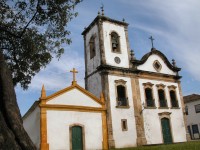 Paraty, Rio de Janeiro e suas igrejas......