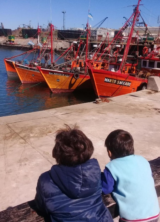 "Descubriendo el puerto mar del plata" de Nancy Catalina Soria
