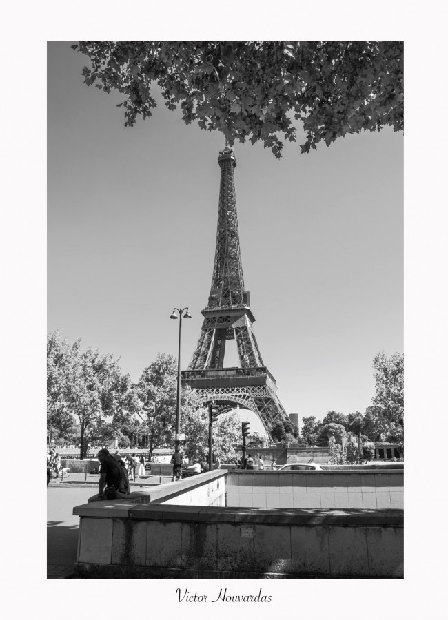 "La Tour Eiffel" de Victor Houvardas