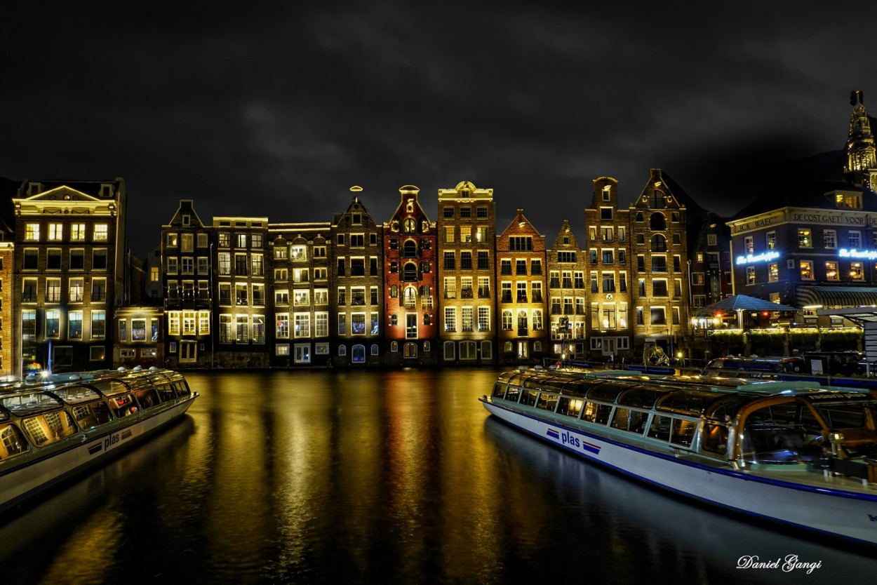 "noches de Amsterdam 2" de Alberto Daniel Gangi