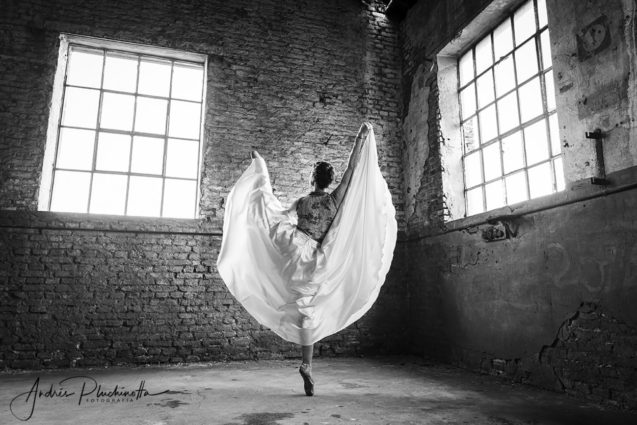 "Ballerina" de Andrés Pluchinotta