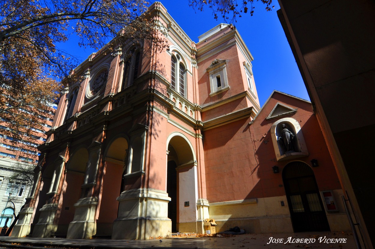"iglesia San Francisco, Ciudad de Mendoza" de Jose Alberto Vicente