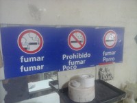 cartel fumadores