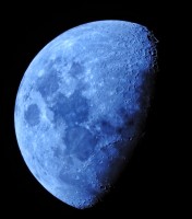 La Luna mircoles 20:30