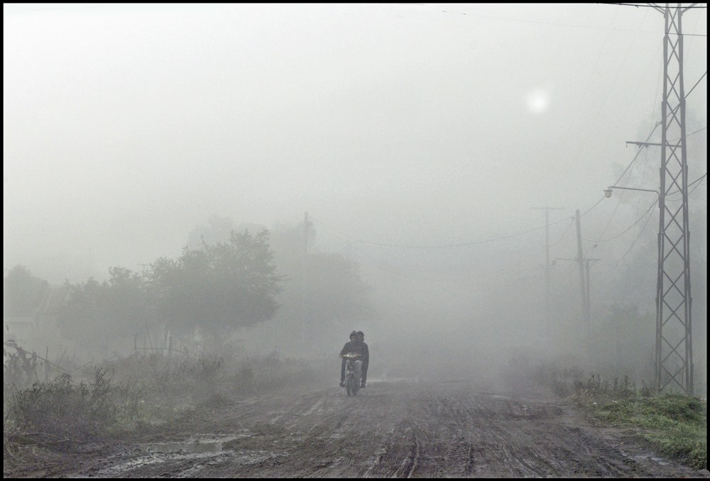 "Una maana muy neblinosa" de Ruben Perea