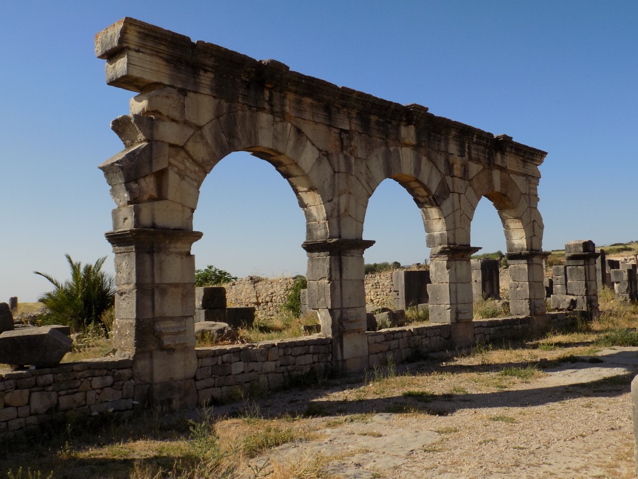 "Ruinas Romanas en Marruecos" de Lidia Marence
