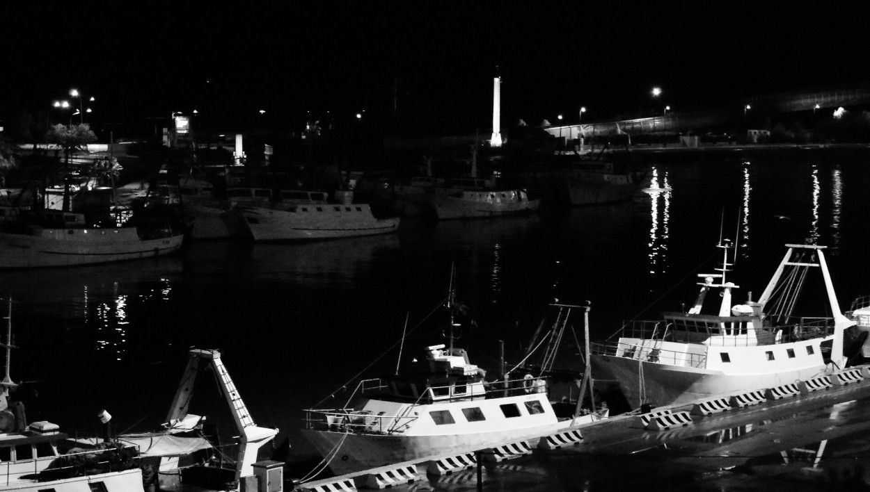 "Noche en Puerto de Pescara" de Susana Valentinuz