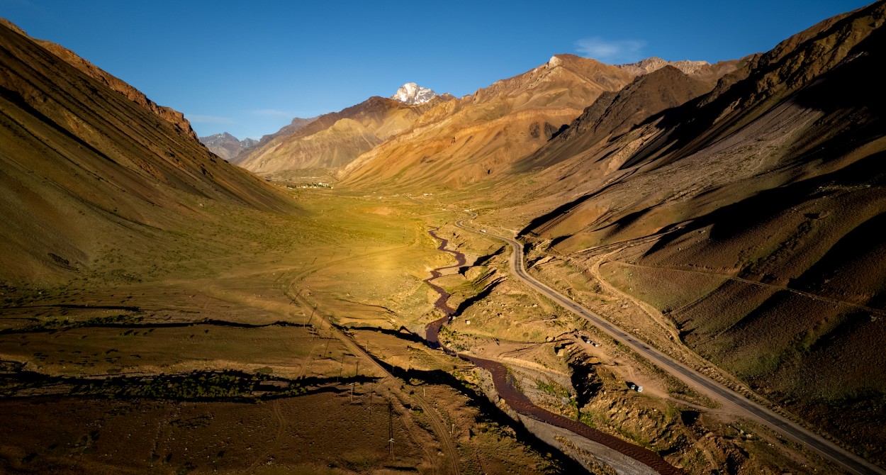 "Todos los caminos conducen al Aconcagua" de Diego Fernando Ameri