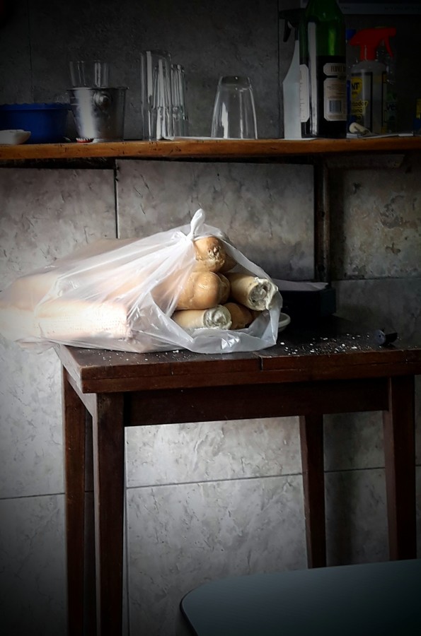"El pan nuestro de cada dia`" de Isabel Corbera