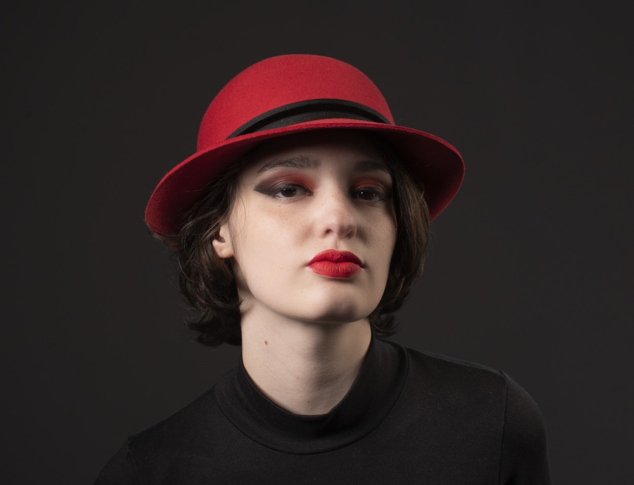 "Dai con sombrero rojo" de Jorge Mojo