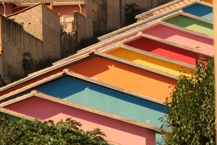 "` Minha casa, minha vida ` os ` sonhos coloridos `" de Decio Badari