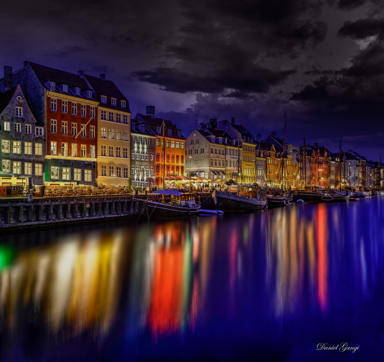 "noches de Copenhague/Dinamarca" de Alberto Daniel Gangi