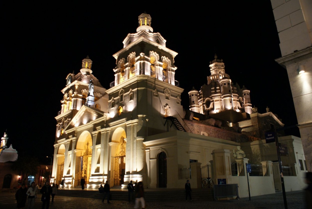 "Catedral de Crdoba" de Susana Valentinuz