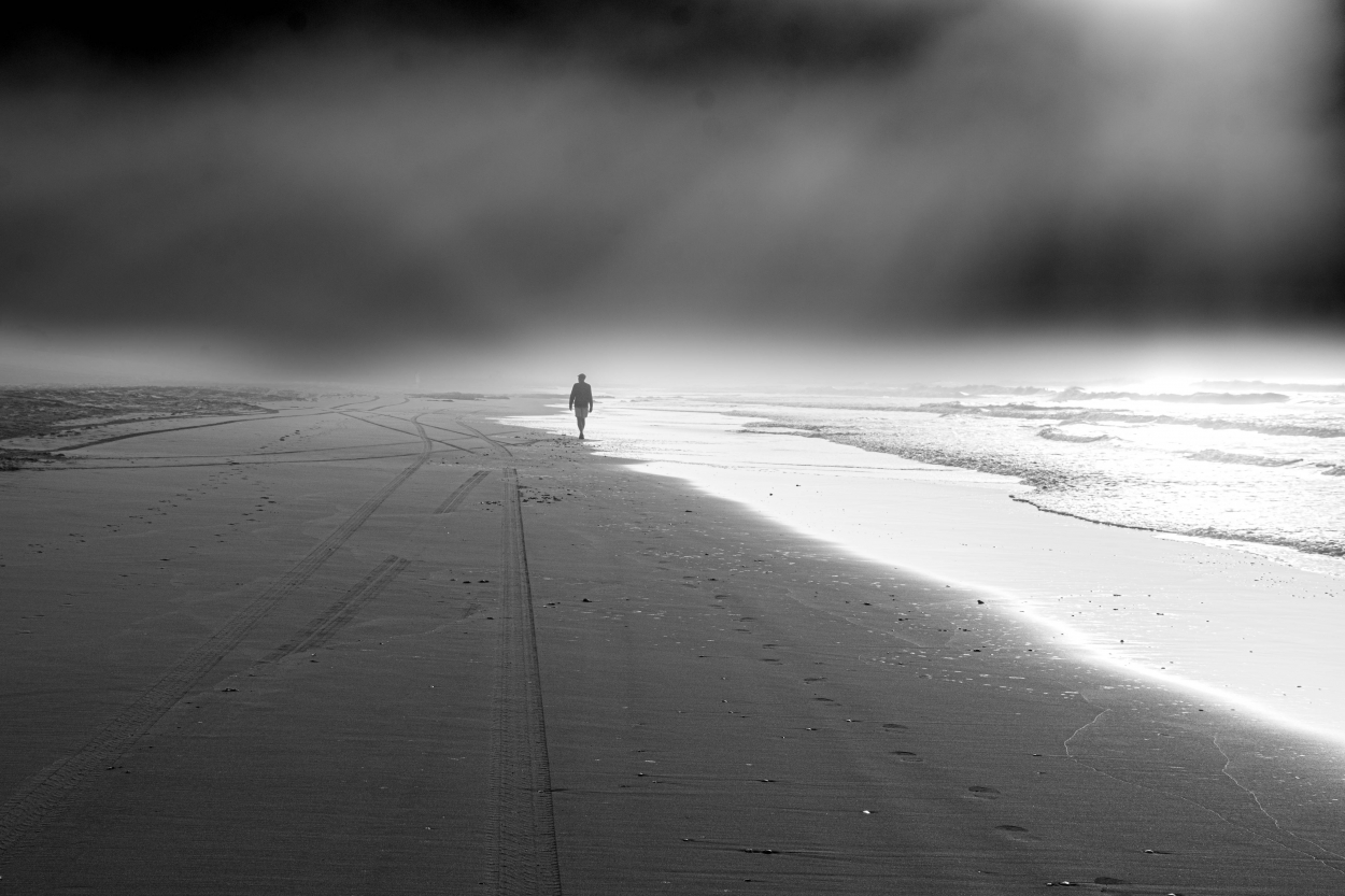 "Caminante solitario" de Daniel Oliveros