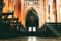 Resplandor en la catedral