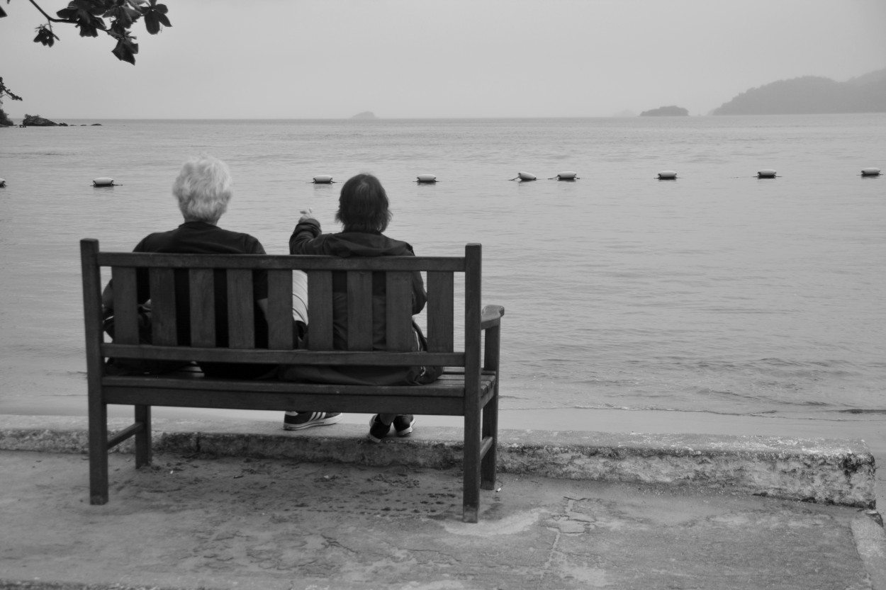 "Estbamos los dos mirando el mar...." de Andrea Cormick
