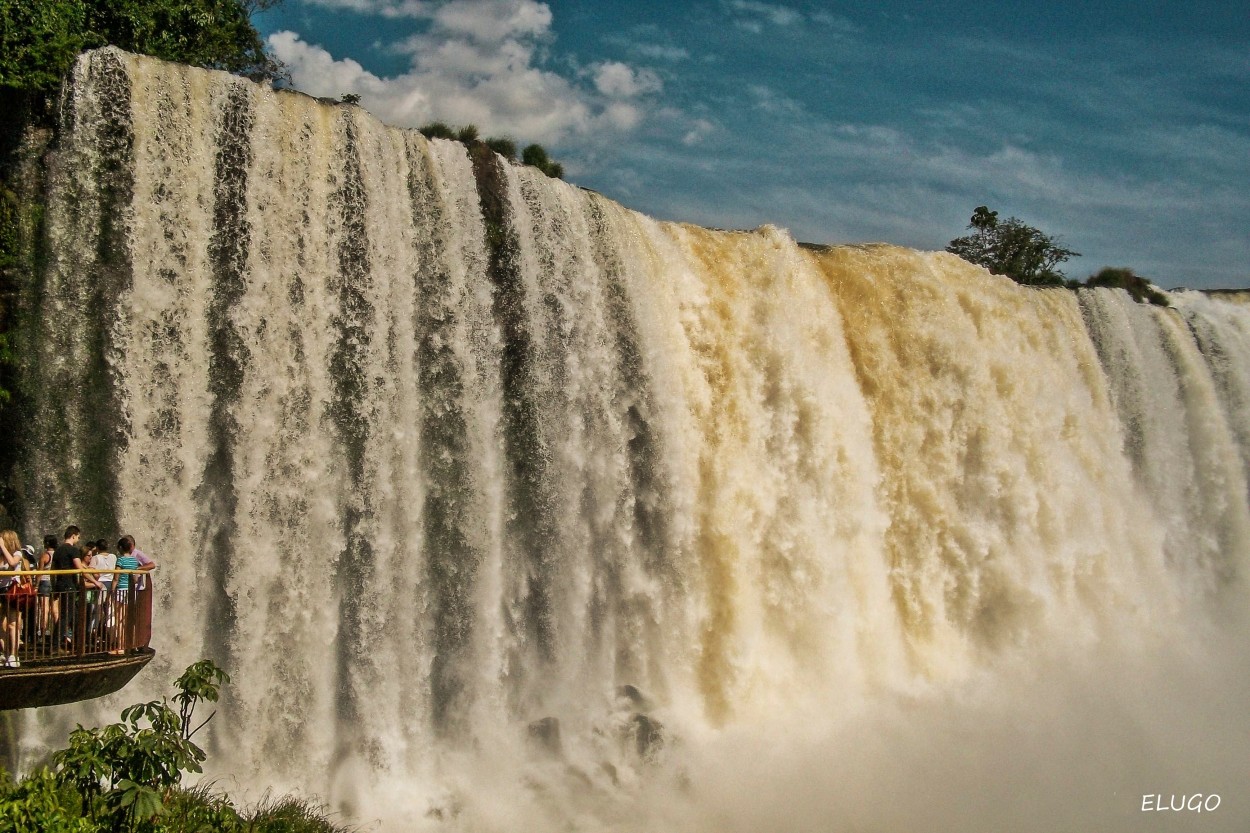 "Cataratas de Iguazu, lado brasileo." de Hugo Kolmann