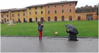 Tpica pose para la foto en Pisa.