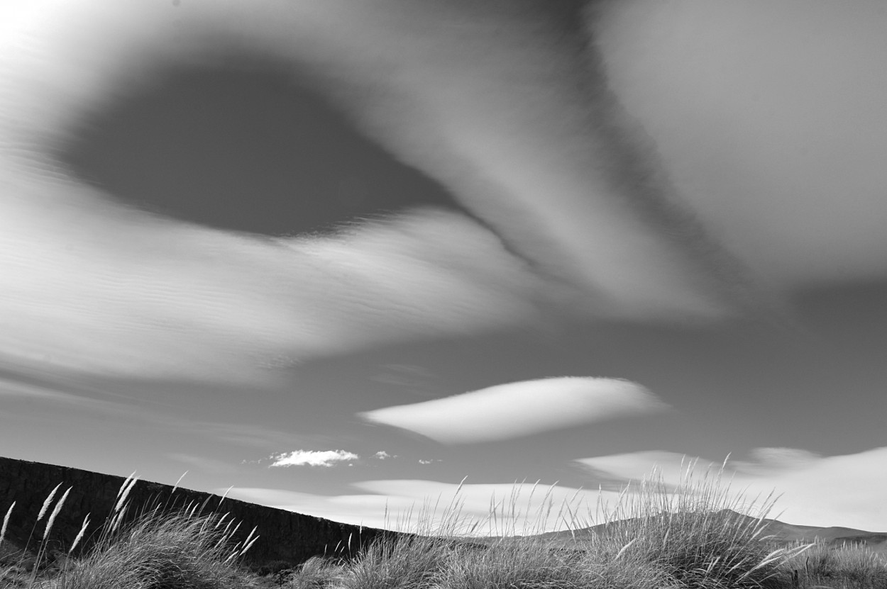 "nubes de otoo" de Marcos Pedro Escudero