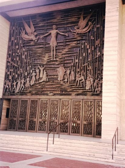 Foto 3/puertas de catedrales