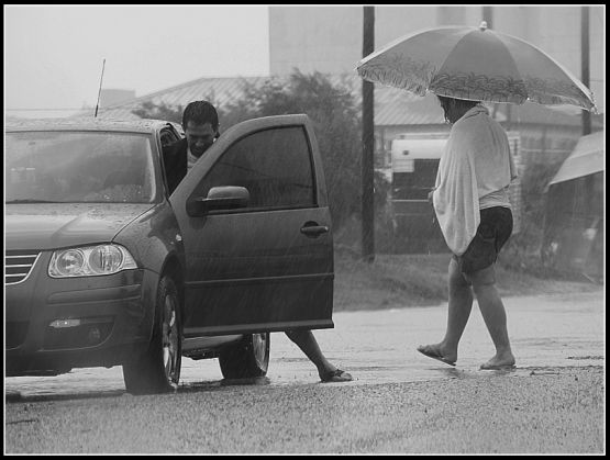Foto 3/Caballero en la lluvia