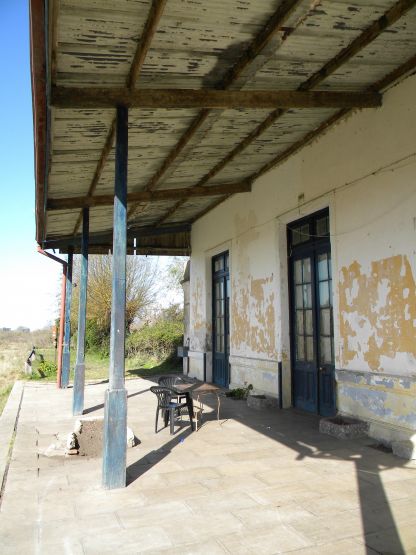 Foto 3/Azcuenaga, la estación abandonada