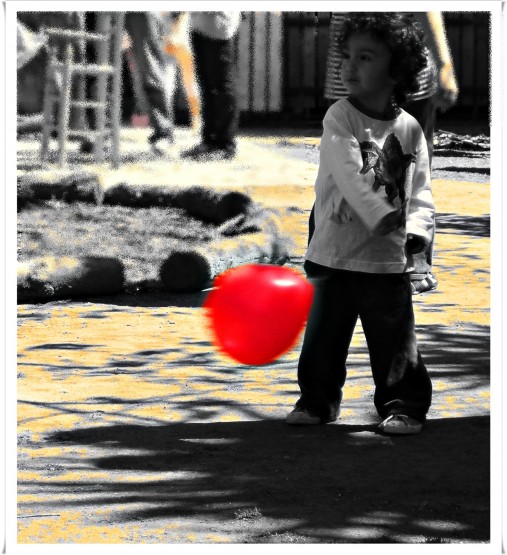 Foto 3/El nio del globo rojo