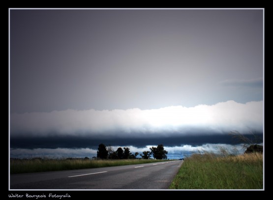 Foto 1/Camino a la tormenta...