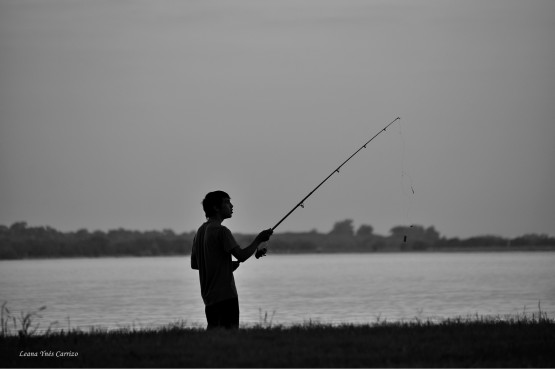 Foto 2/Jóvenes de pesca