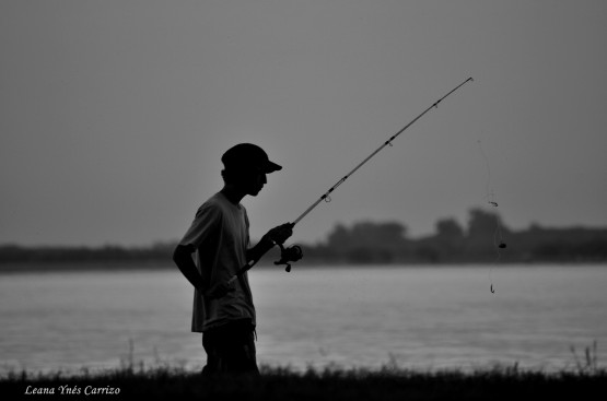Foto 5/Jvenes de pesca