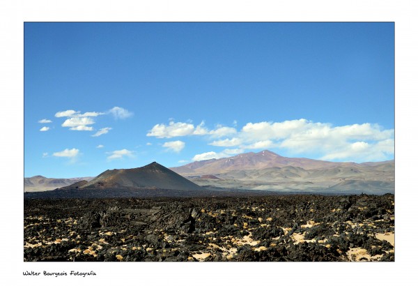 Foto 3/Volcanes de la Puna
