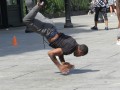 ` Bailando en la plaza`