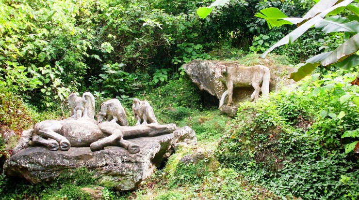 Foto 2/Un gigantesco zoológico de Piedra en el oriente cu