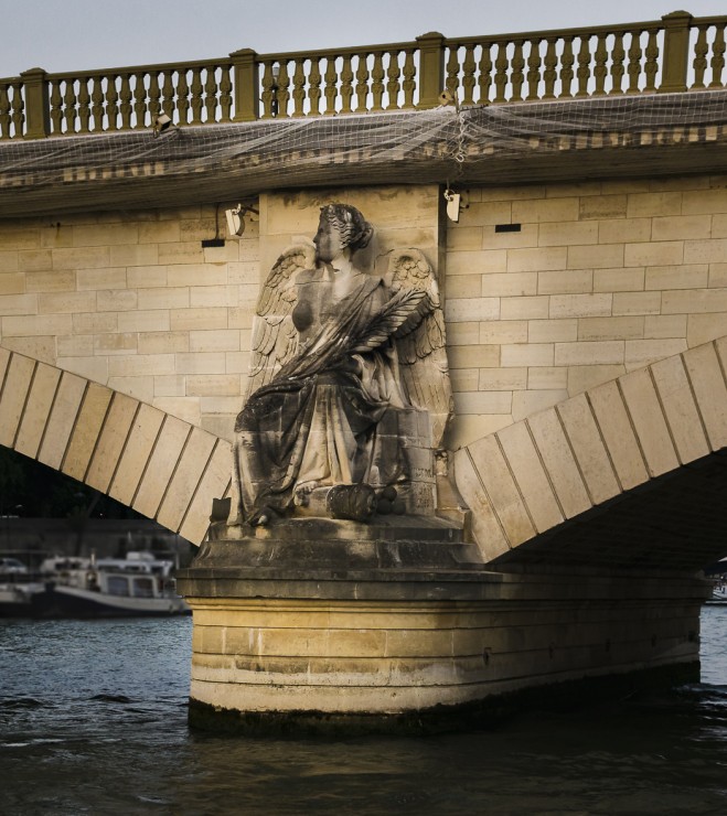 Foto 1/En los puentes del Sena