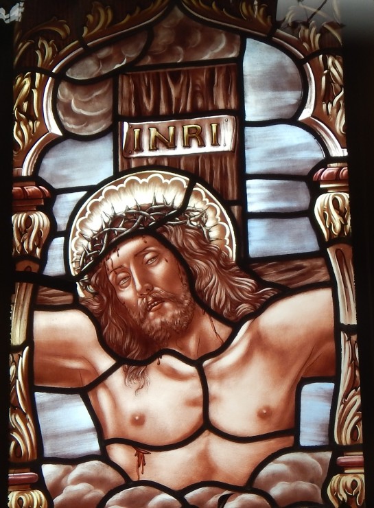 Foto 2/Vitreaux con la Imagen de Cristo crucificado