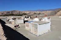 Cementerio de pueblo andino