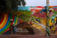 Mural La Luz del vino -Cafayate - de Hugo Guantay
