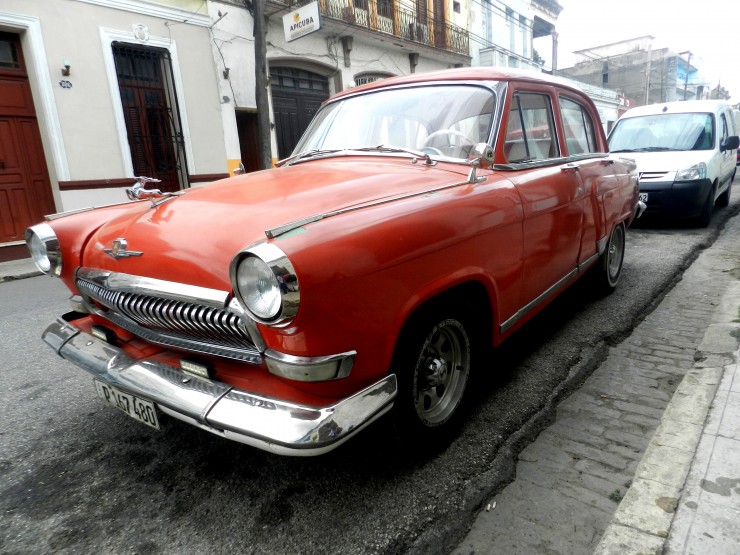 Foto 4/Ingenio cubano: coches Volga de 1969