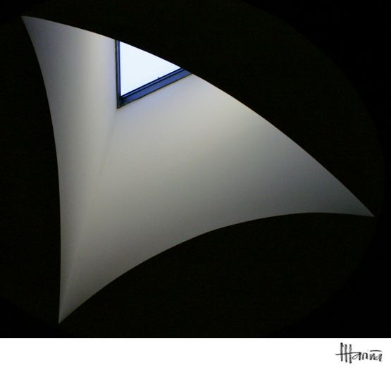 FotoRevista / Convocatoria / gleichseitiges Dreieck Fenster de Federico Francisco Faria